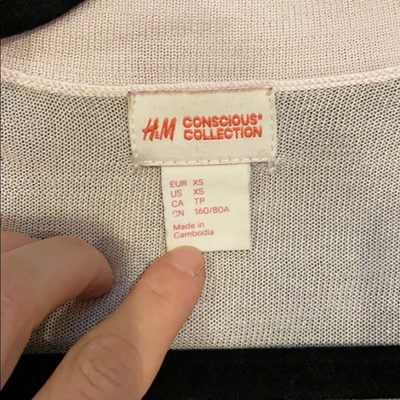 H&M Cardigan - Picture 3 of 3